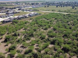 645 Paco Rd, Victoria, TX 77904