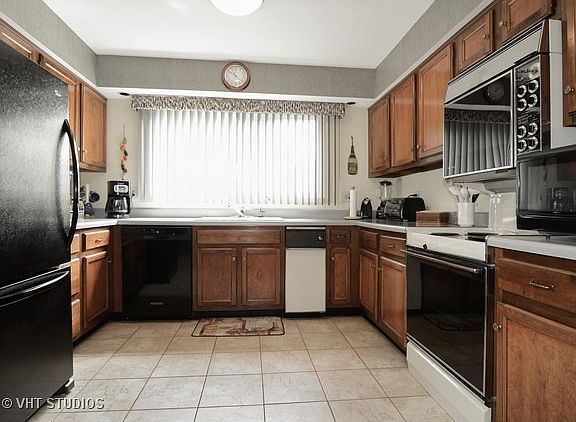 4th image of 602 E Pennsylvania Ct