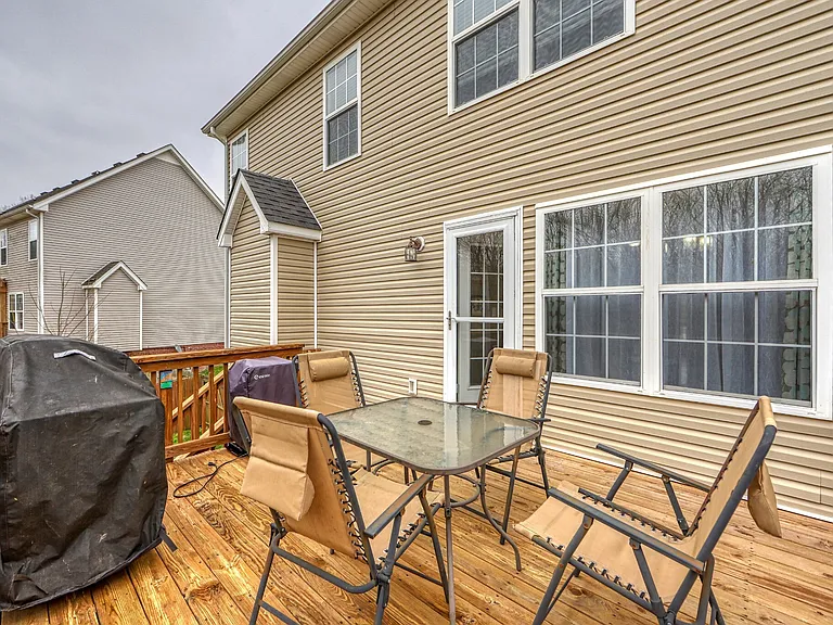652 Winding Bluff Way — Photo 5