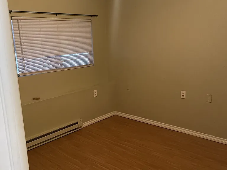 4531 Boardwalk Dr #Y — Photo 10