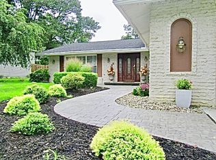 17001 Lanier Ave, Strongsville, OH