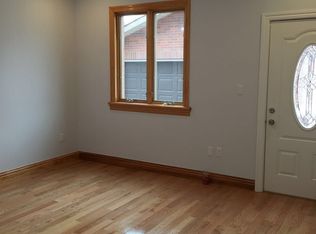 3914 215th Pl, Bayside, NY 11361
