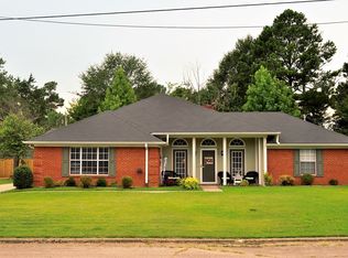 905 Sycamore St, Tupelo, MS 38801