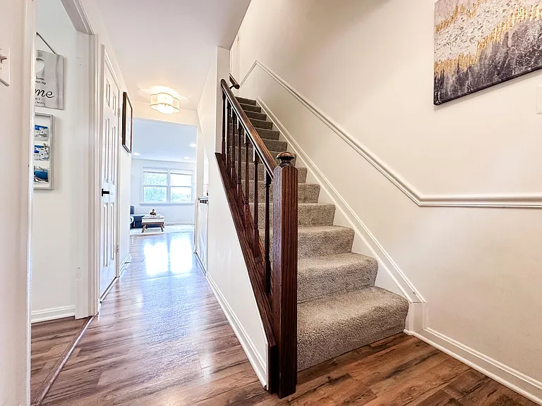 2978 Oakleigh Ln — Photo 6