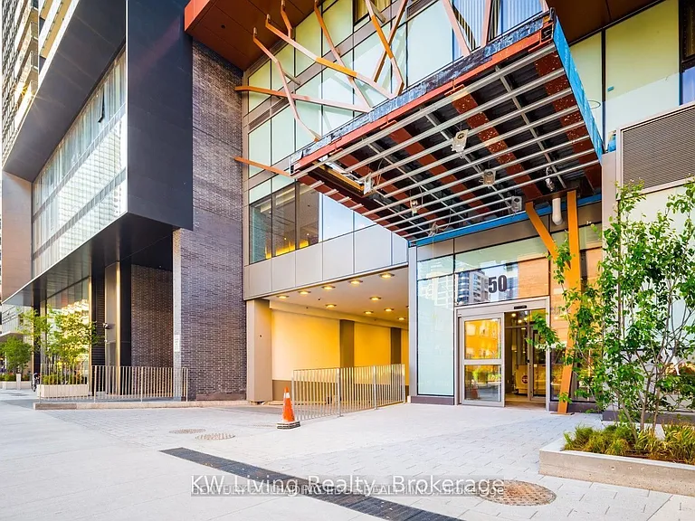 50 Wellesley St E #807 — Photo 1
