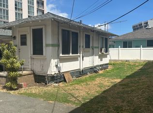 720 Kamoku St, Honolulu, HI 96826