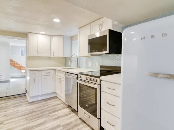 6604 NE Flanders St, Portland, OR 97213