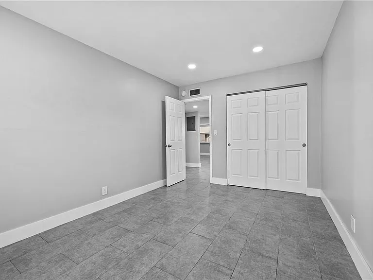 1470 N Dixie Hwy #2 — Photo 13