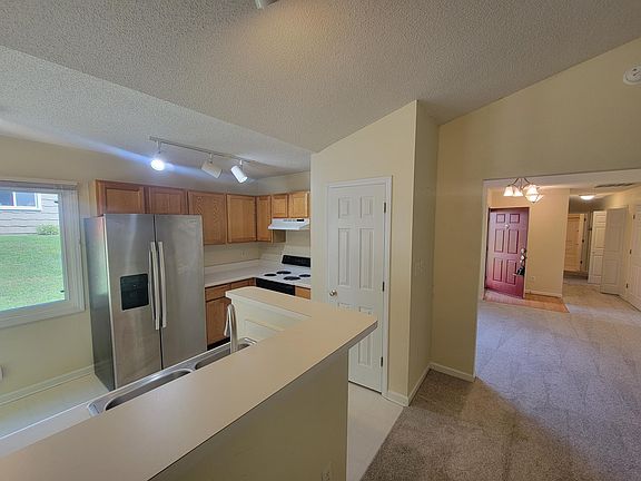 2nd image of 4200 Pin Oak Dr