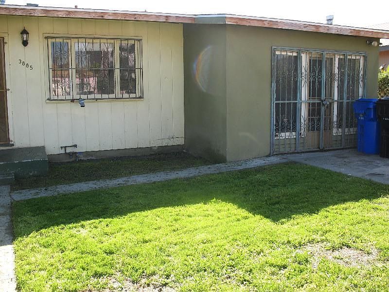 1st image of 3885 Superior St