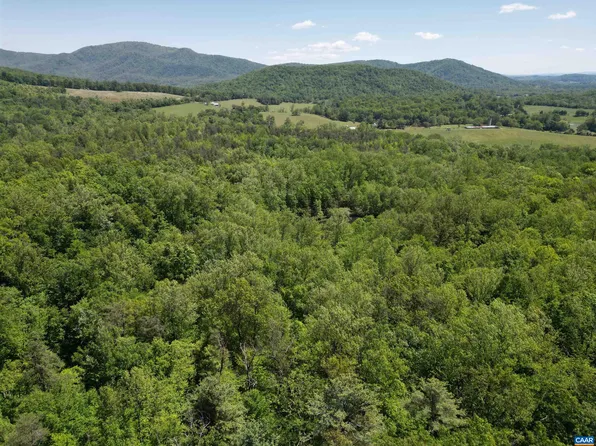 0 Pine Hill Dr, Stanardsville, VA 22973
