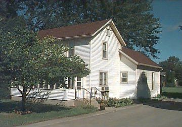 1st image of 305 Defiance Ave