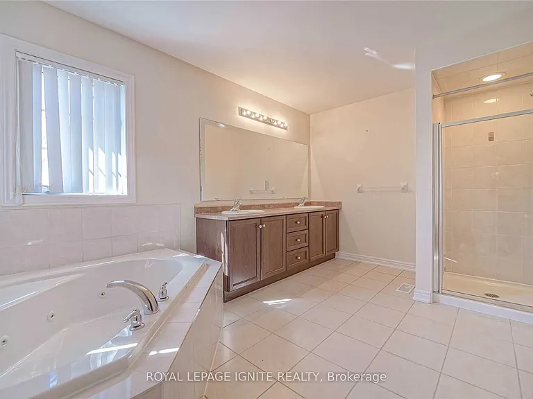 26 Ironshield Dr #UPPER — Photo 35
