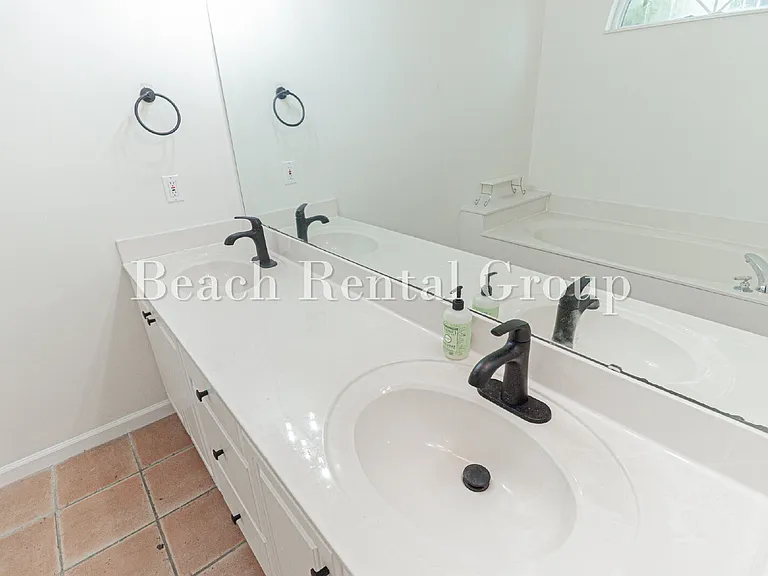 1813 Windmere Way — Photo 16