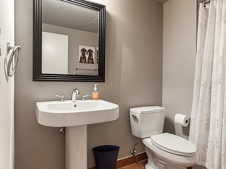 1st Floor Bathroom