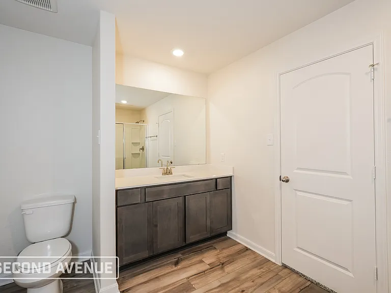 1325 Woodwinds Dr — Photo 16