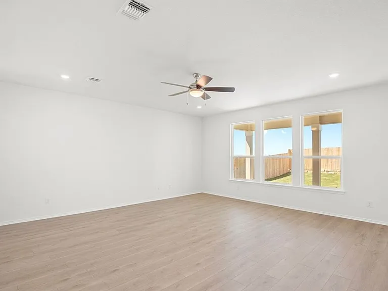 3720 Cerino Ln — Photo 8