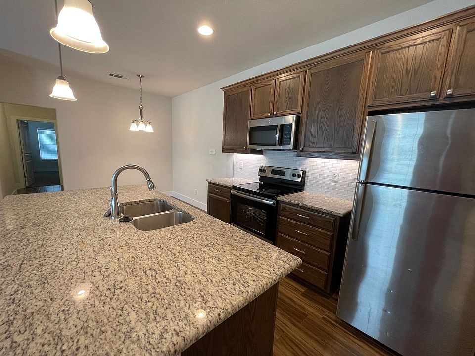1st image of 8033-8035 Arbor Ave #8033