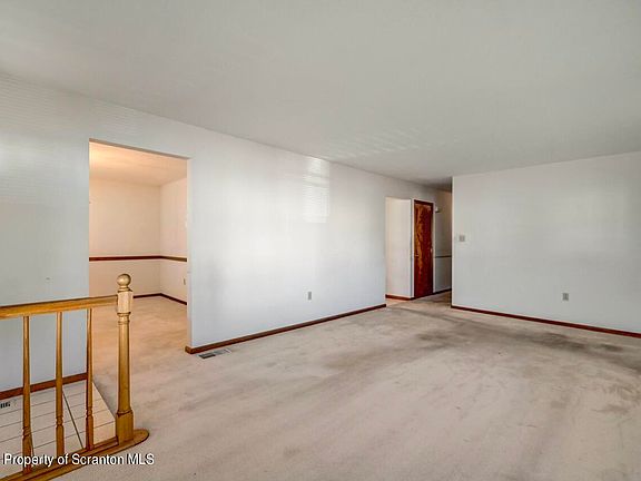 5th image of 331 Pancoast St