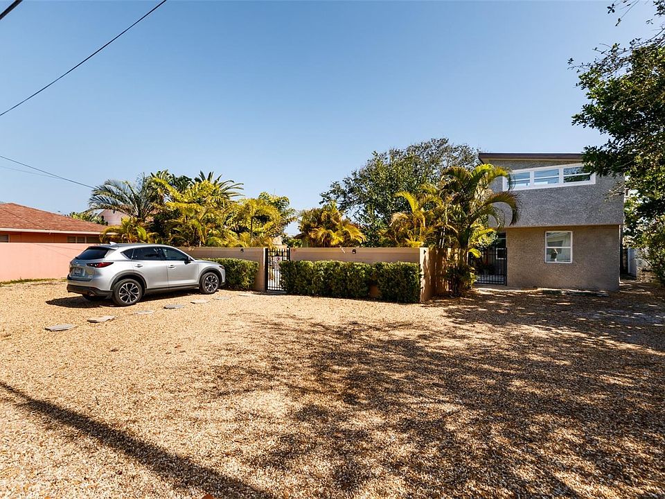 1st image of 8151 Bayshore Dr
