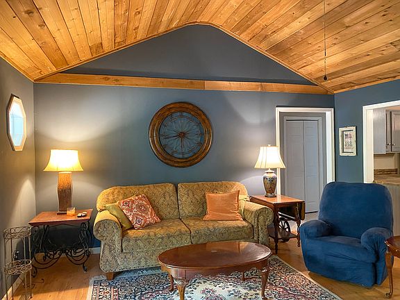 5th image of 310 Cuba Hollow Ln