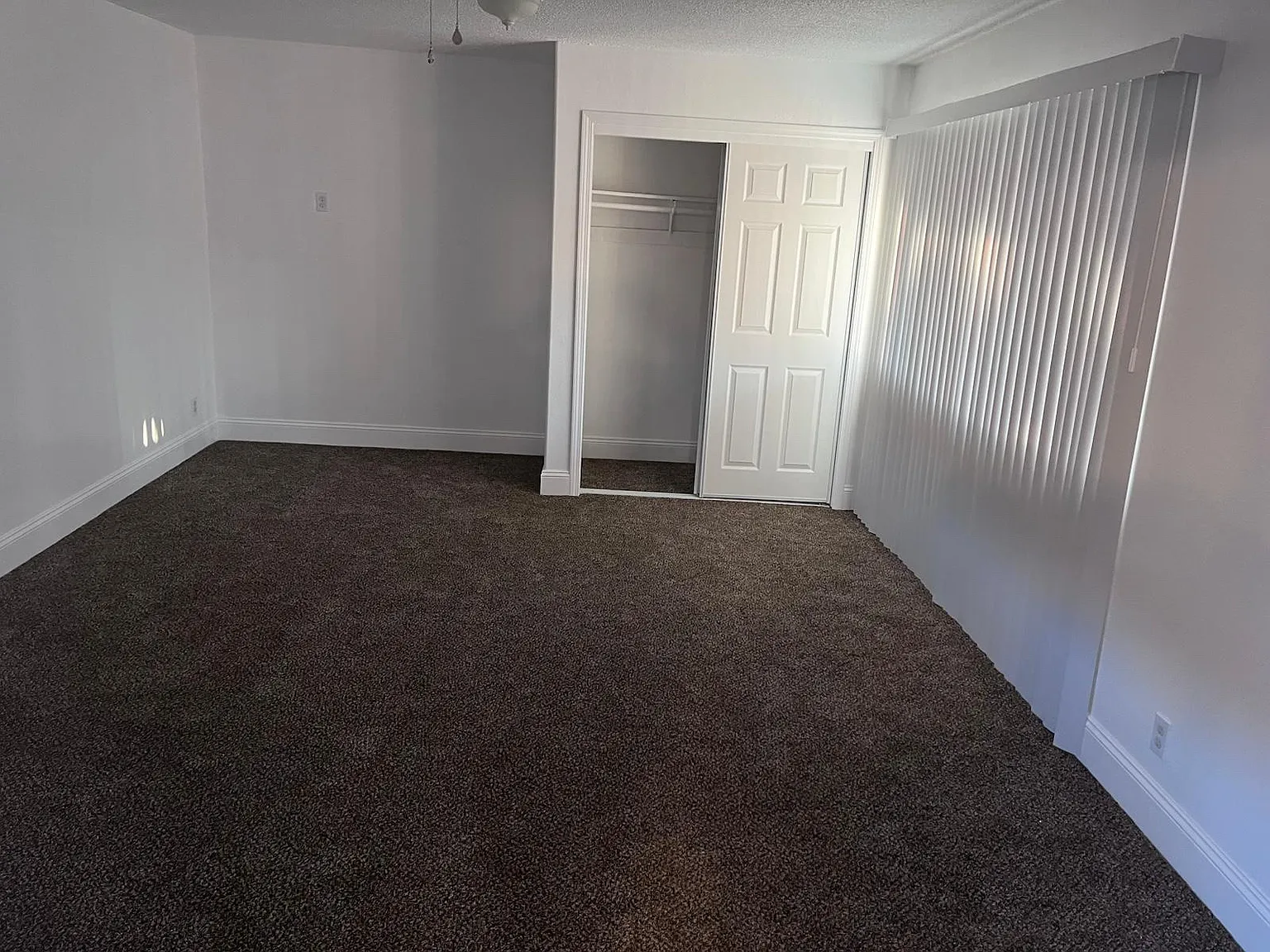 3732 E Fedora Ave — Photo 2