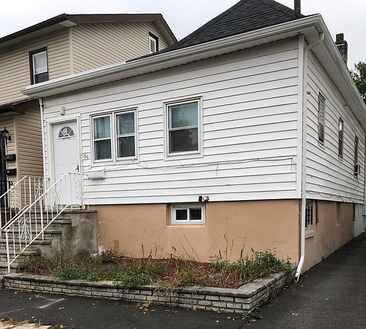 1st image of 84 Brookwood St