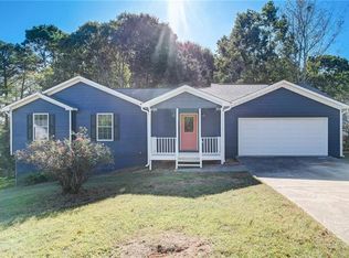 725 Russell Ridge Rd, Winder, GA 30680