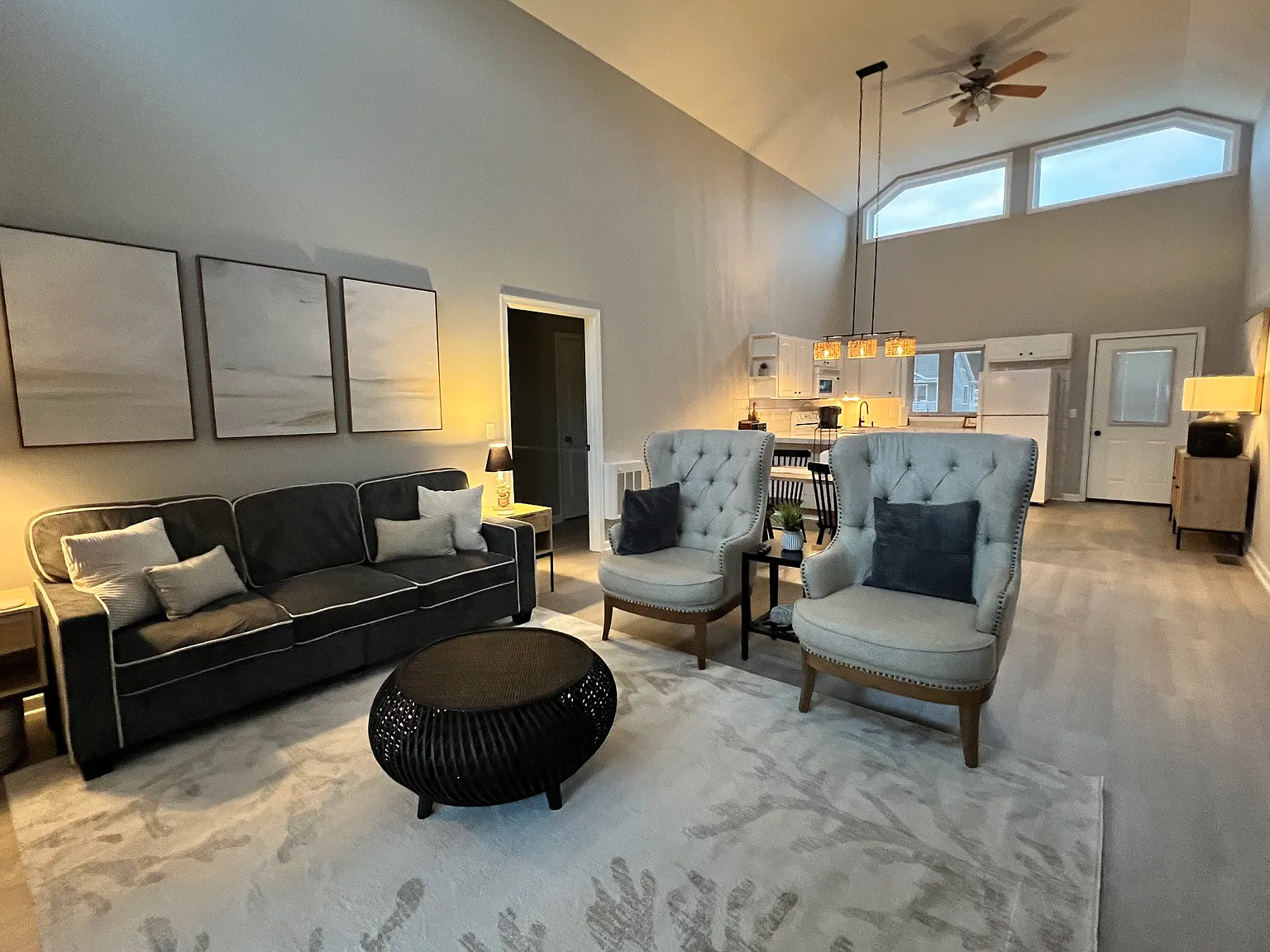 4 bed, 1700 sqft, $2,750 — Photo 2