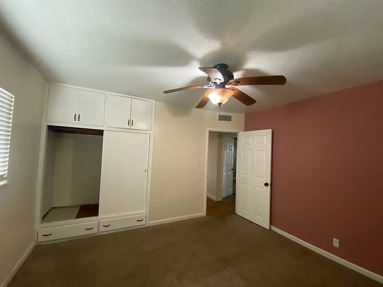 2535 Rose Marie Dr — Photo 6