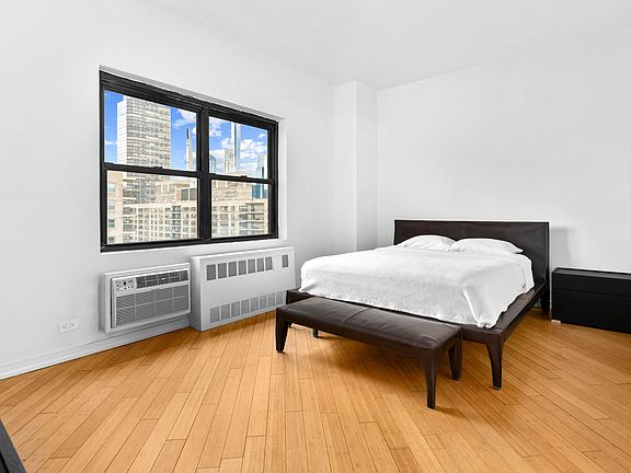 4th image of 165 W End Ave APT 29J