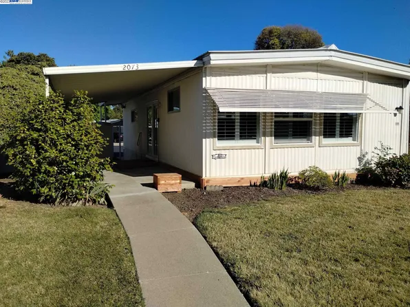 2073 Dalis Dr #67, Concord, CA 94520