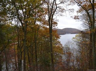 8 Locust Ln, Sherman, CT 06784