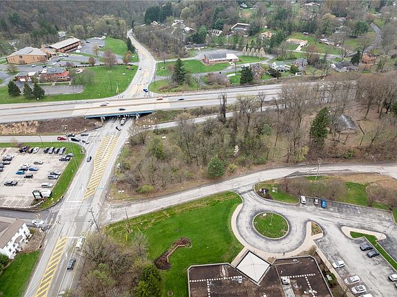 5th image of Mount Pleasant Rd