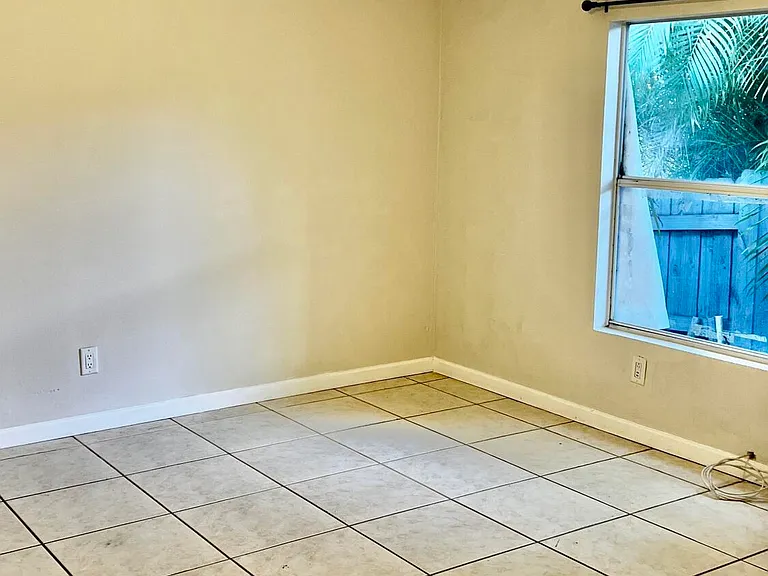 11945 Flotilla Pl — Photo 6