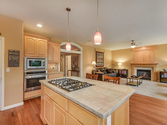 5th image of 13521 NW 49th Ave