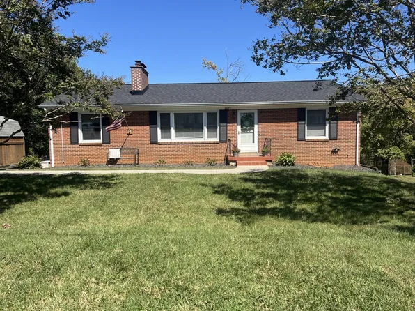 7021 Brookview Rd, Roanoke, VA 24019