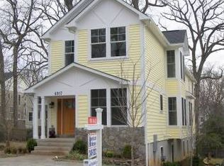 6917 Mount Daniel Dr, Falls Church, VA 22046