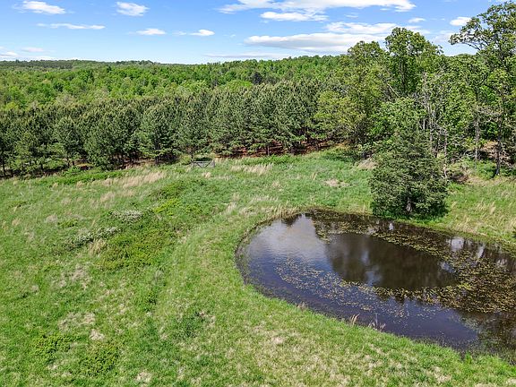 4th image of 323 County Road 6720