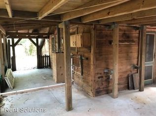 1616 E Marks Dr, Tampa, FL 33604
