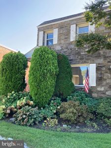 607 N Manoa Rd, Havertown, PA, 19083