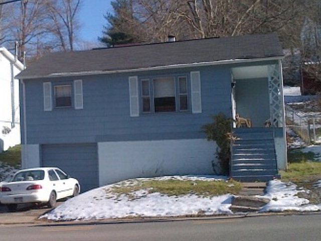 1st image of 347 Ewart Ave