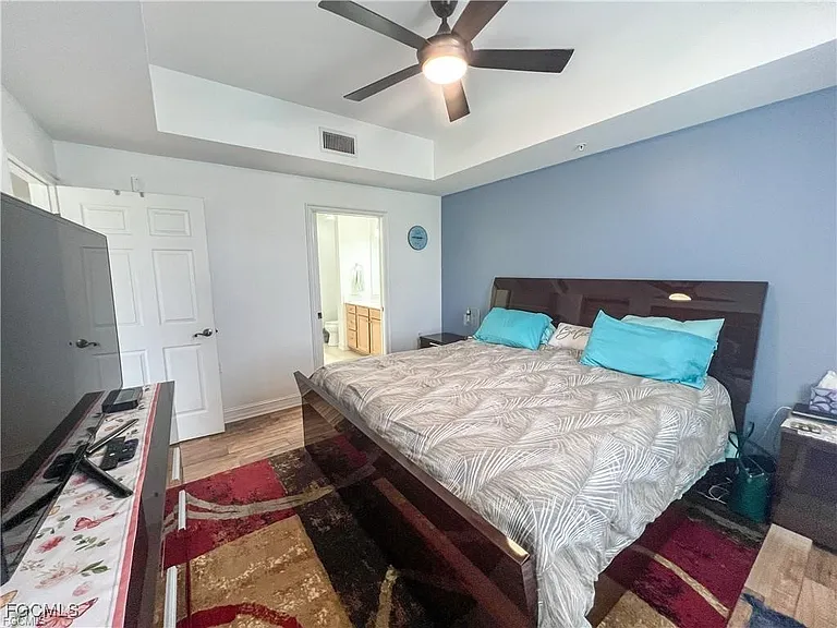 10720 Ravenna Way #104 — Photo 22
