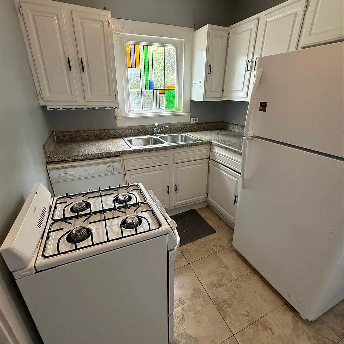 1 bed, 1.0 bath, 600 sqft, $1,200 — Photo 4