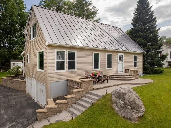 50 Stone Ridge Drive, Rutland City, VT 05701
