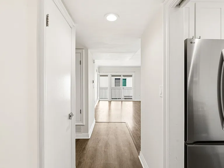 833 15th Street — Photo 8