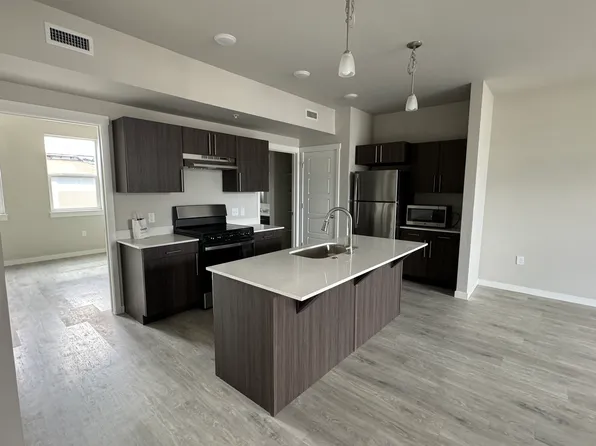 528 N 44th St #102, Nampa, ID 83687