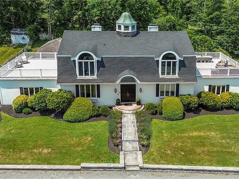 1 Harbor View Dr — Photo 12
