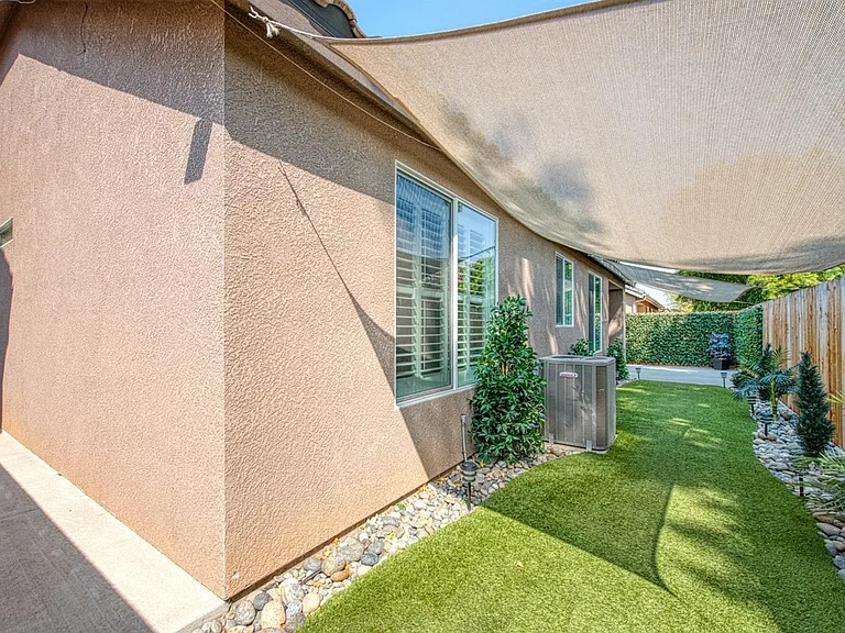 2883 Prato Ln — Photo 6