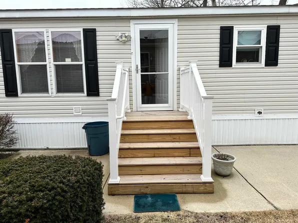 11 Walter Ave, Egg Harbor Twp, NJ 08234